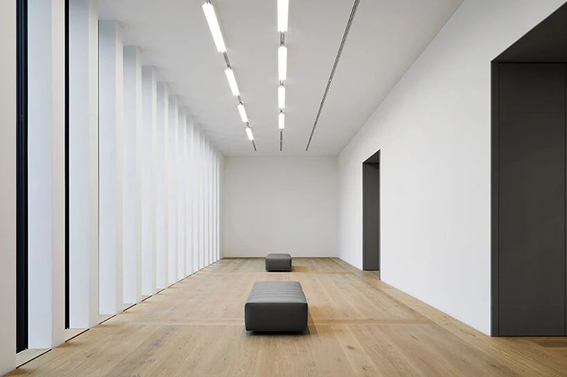 staircase hall | image © noshe