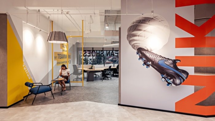 Deanshoes 办事处 – 胡志明市