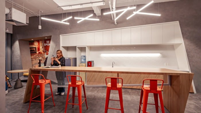 Deanshoes 办事处 – 胡志明市