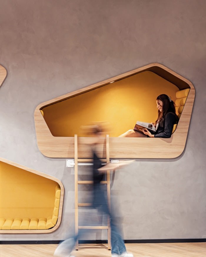 Deanshoes 办事处 – 胡志明市