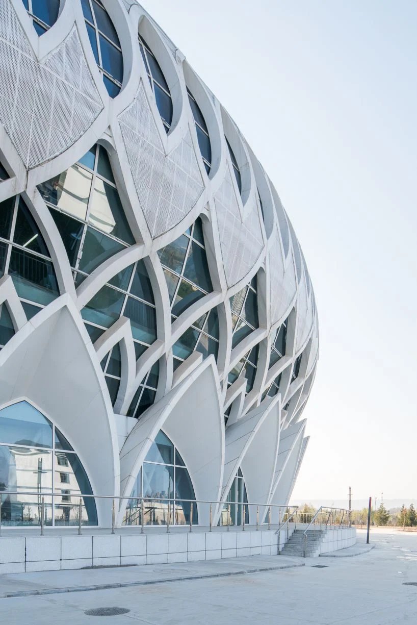 DUTS 设计参考阿曼大清真寺在中国打造这座巨大的剧院