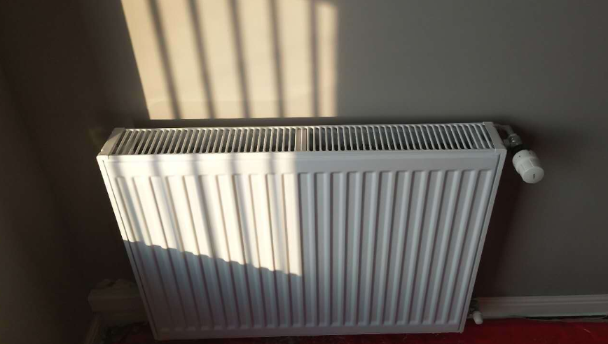 冬天没有暖气，空调开到 28 度可以吗？