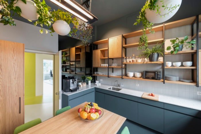 Evolution Design 办公室翻新 – 苏黎世