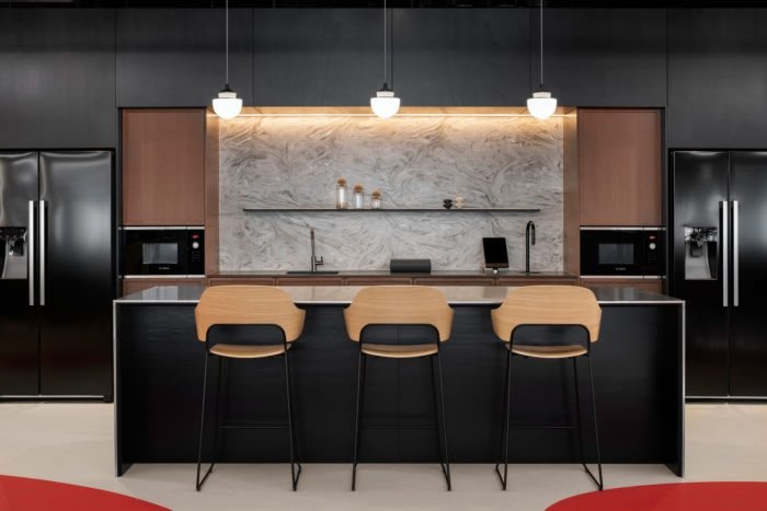 Oktra 的 Facepunch 工作室办公室