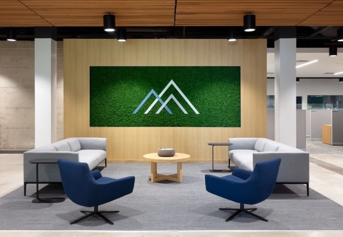 Clockwork Architecture + Design 设计的第一抵押贷款直接办公室