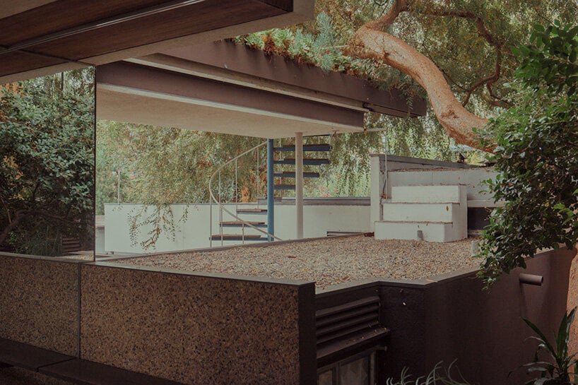 franck bohbot 拍摄了 Richard Neutra 位于洛杉矶的 VDL 研究室 II
