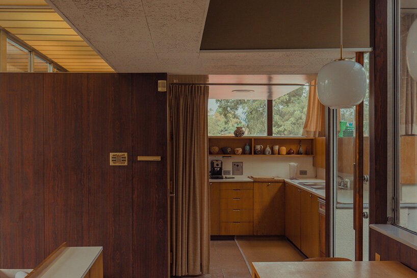 franck bohbot 拍摄了 Richard Neutra 位于洛杉矶的 VDL 研究室 II