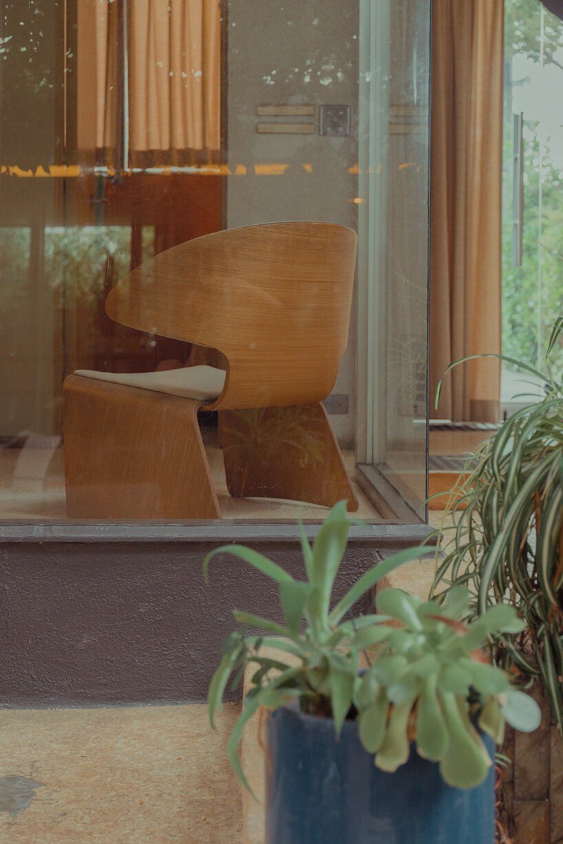 franck bohbot 拍摄了 Richard Neutra 位于洛杉矶的 VDL 研究室 II