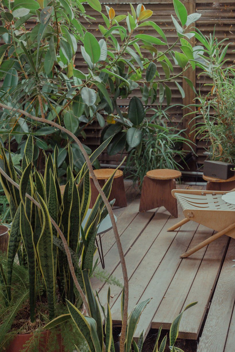 franck bohbot 拍摄了 Richard Neutra 位于洛杉矶的 VDL 研究室 II