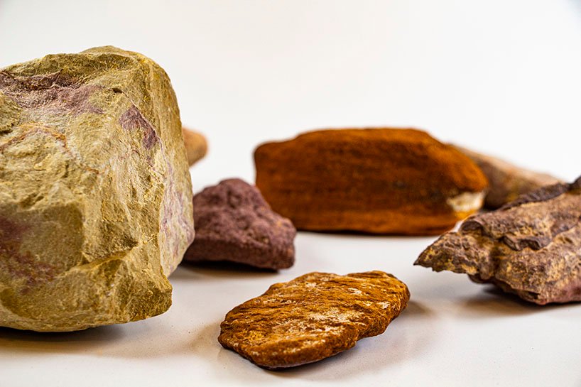 salome maarek 使用当地的以色列石材来制造可持续的自然着色玻璃