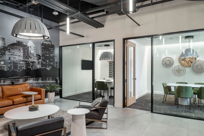 Frontera Crossing 便利设施中心由 S. Tipton Studio 设计 Frontera Crossing 便利设施中心由 S. Tipton Studio 设计