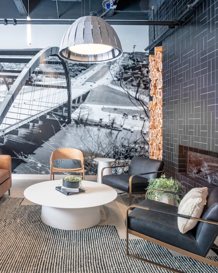 Frontera Crossing 便利设施中心由 S. Tipton Studio 设计 Frontera Crossing 便利设施中心由 S. Tipton Studio 设计