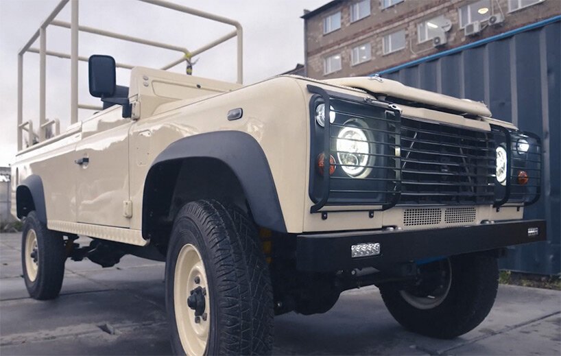 游艇制造商设计带有太阳能屋顶的全电动游猎车