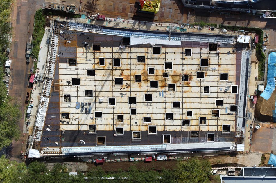 石上纯也完成了日本神奈川工业学院广场的设计 石上纯也完成了日本神奈川工业学院广场的设计