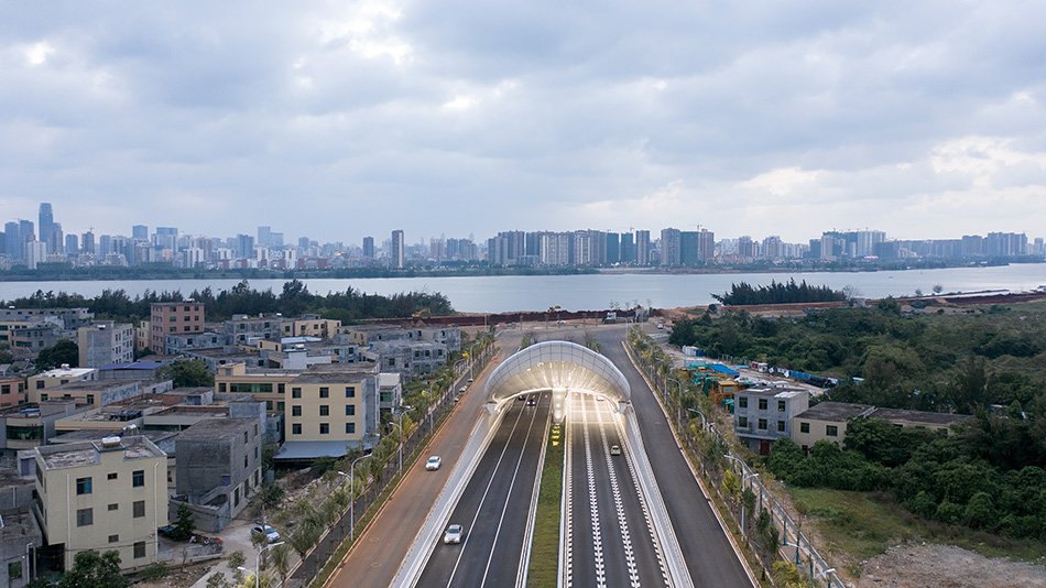 penda china 的三个雕塑隧道入口为海口增添了“超现实主义色彩” penda china 的三个雕塑隧道入口为海口增添了“超现实主义色彩”