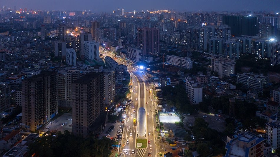 penda china 的三个雕塑隧道入口为海口增添了“超现实主义色彩” penda china 的三个雕塑隧道入口为海口增添了“超现实主义色彩”