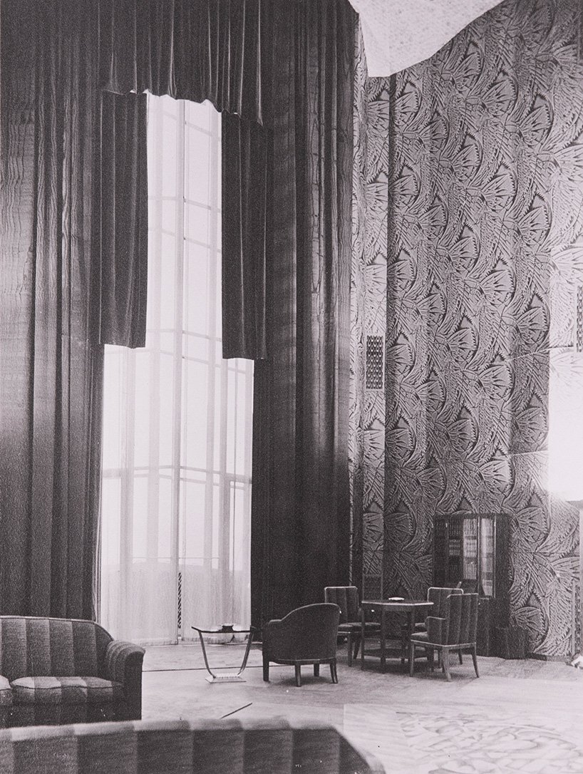 华尔街一号：纽约拉尔夫·沃克装饰艺术地标的历史风貌