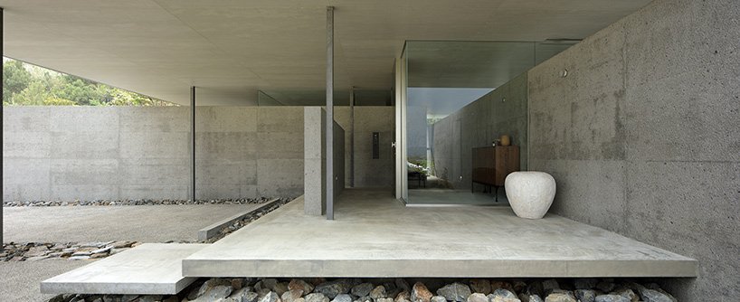 松山建筑师事务所在日本设计了能够抵御台风的岛屿房屋