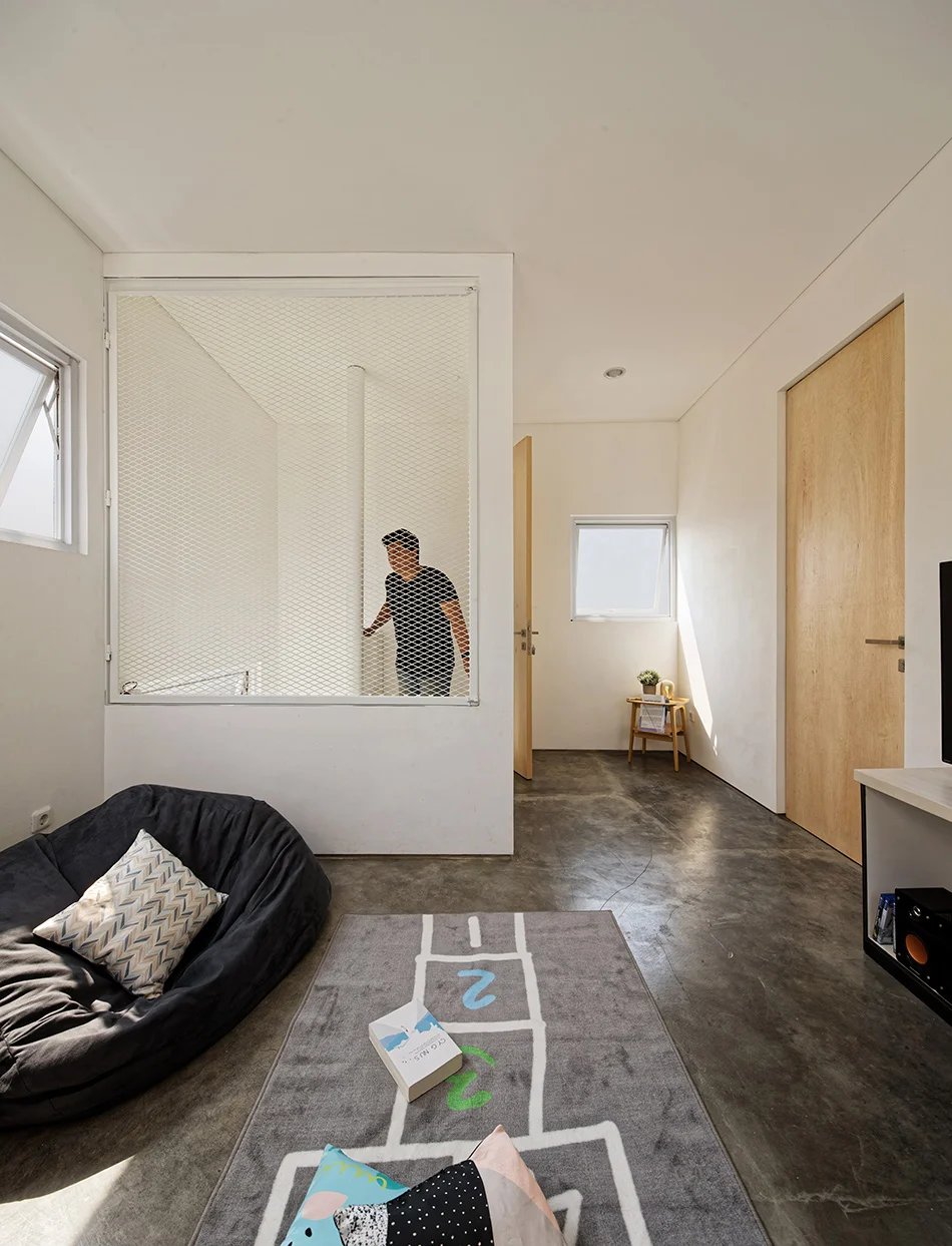 DELUTION 的“双胞胎”是位于印度尼西亚的两栋拥有综合植被的房屋 DELUTION 的“双胞胎”是位于印度尼西亚的两栋拥有综合植被的房屋