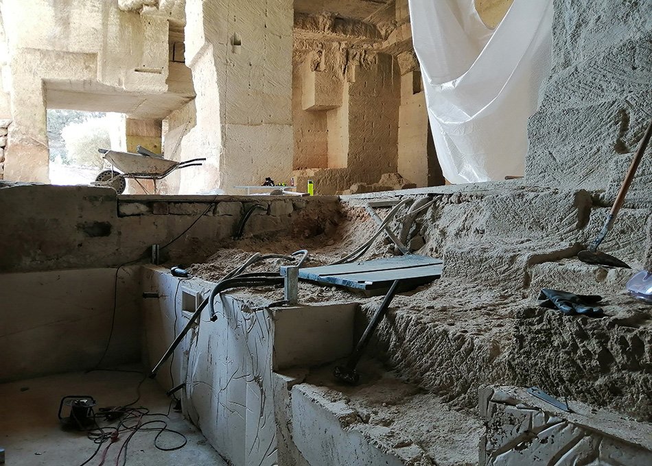 ensamble 工作室发掘了梅诺卡岛地下“ca'n terra”的新图像 ensamble 工作室发掘了梅诺卡岛地下“ca'n terra”的新图像