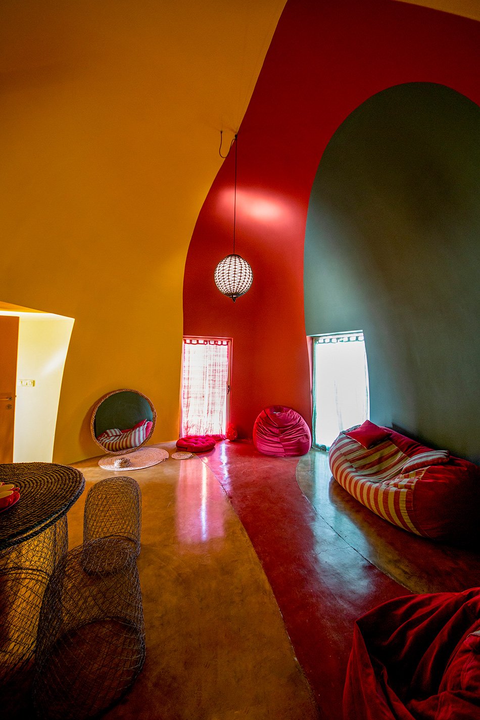 ZAV architects presence in hormuz 2 hormuz island iran designboom