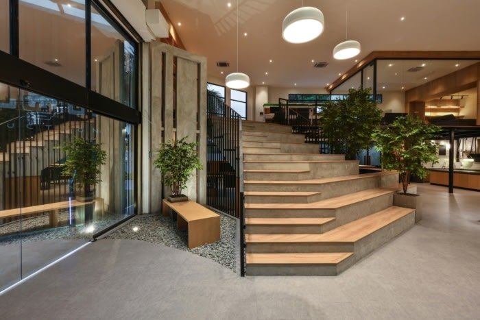 Archiplan 室内设计的 Glow 生产办公室