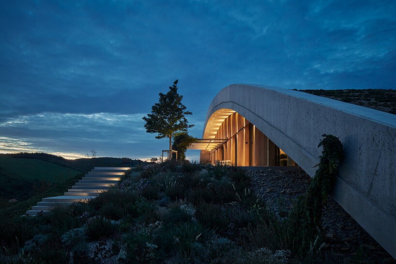 gurdau winery emerges as a ripple in the undulating landscape of kurdějov in czech republic