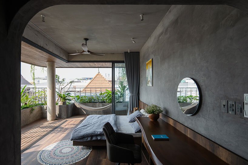 hoas house H2