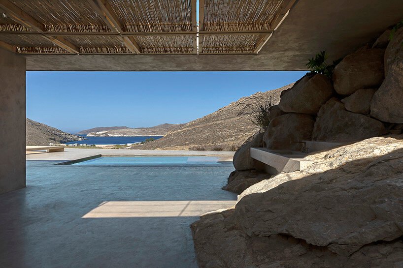 MOLD architects embeds‘homa vagia’retreat into the island landscape of serifos