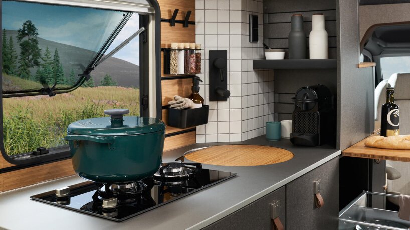 太阳能“hymer Venture S”是一款采用梅赛德斯 - 奔驰底盘的豪华房车 太阳能“hymer Venture S”是一款采用梅赛德斯 - 奔驰底盘的豪华房车