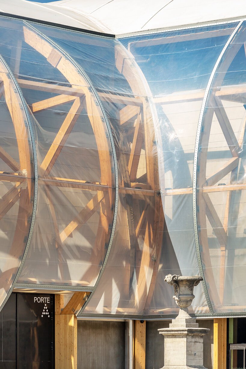 wilmotte & associés 的 Grand Palais Ephémère 矗立在巴黎，如同一座短暂的宫殿