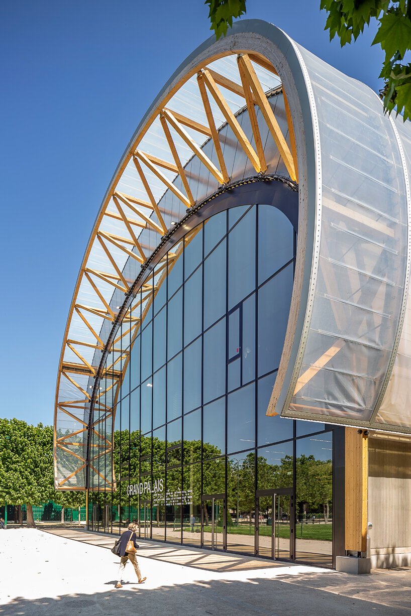 wilmotte & associés 的 Grand Palais Ephémère 矗立在巴黎，如同一座短暂的宫殿