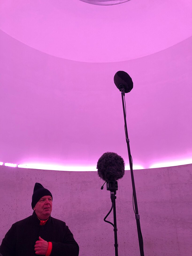 詹姆斯·特瑞尔天空空间“piz uter”内部:弗里茨·豪瑟鼓曲 詹姆斯·特瑞尔天空空间“piz uter”内部:弗里茨·豪瑟鼓曲