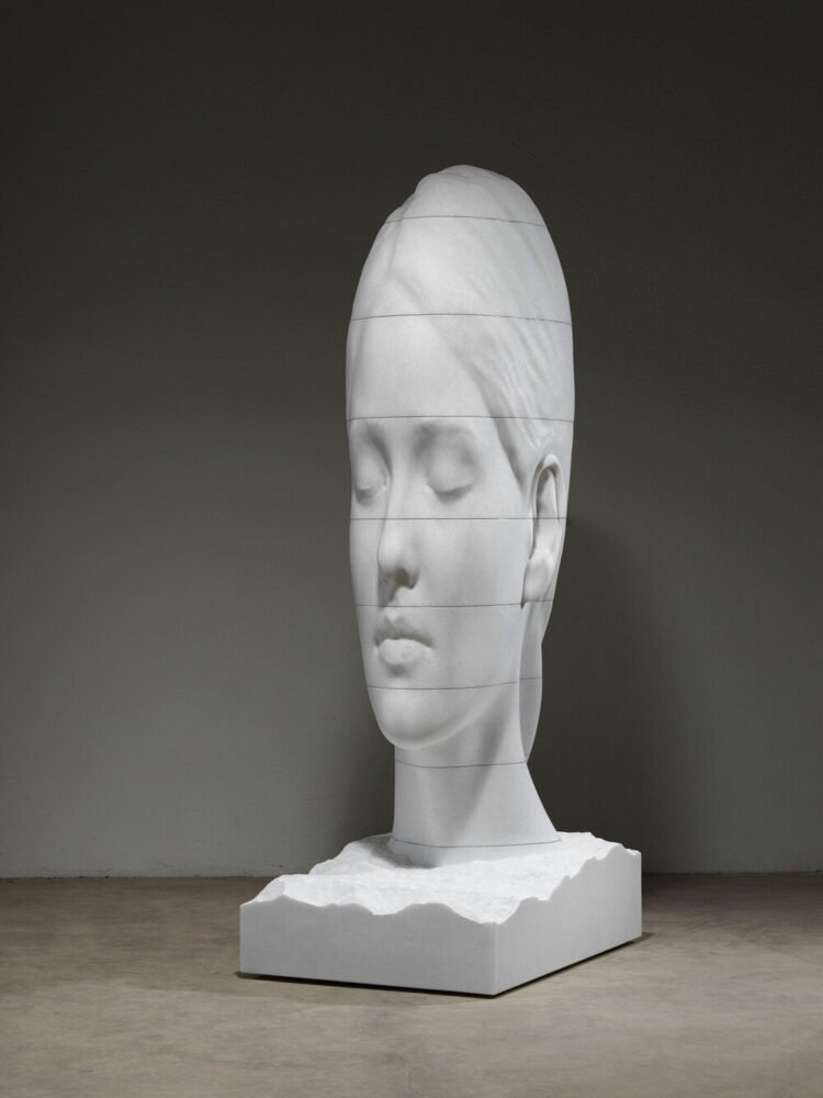 jaume plensa, MARIA WHISPERING, 2021 | marble 995/8x331/2x447/8in(253x85x114cm) 2489 kg © jaume plensa | courtesy of galerie lelong & co.