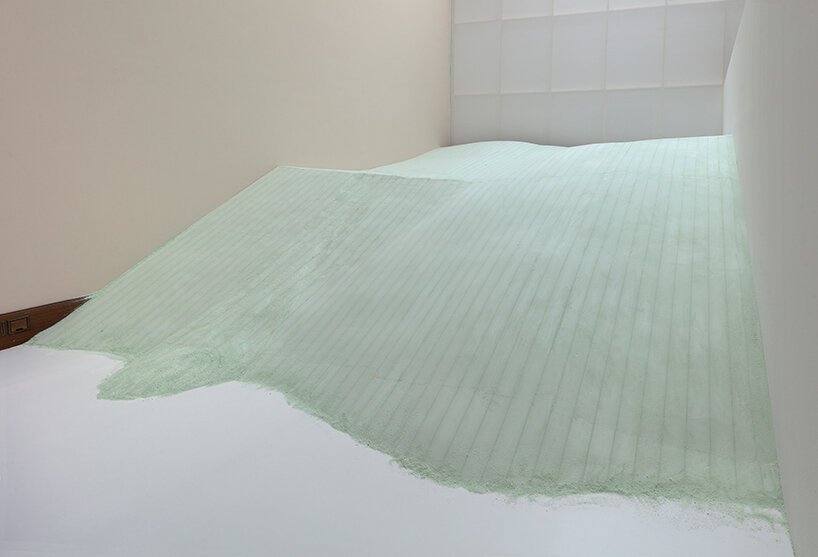 探索 jiří příhoda 在布拉格举办的 VOID 展览的抽象空间 探索 jiří příhoda 在布拉格举办的 VOID 展览的抽象空间