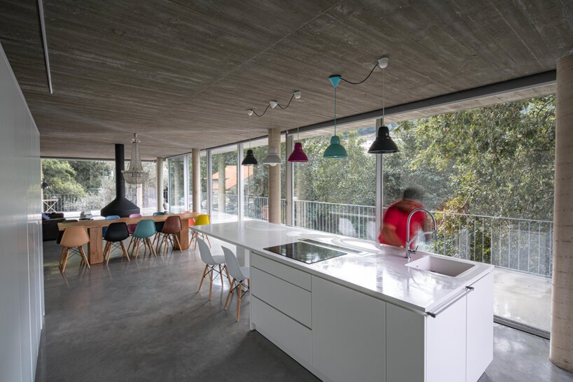joão marques franco designs the treetop house in northern portugal designboom