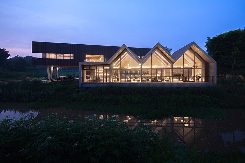 中国的混凝土谷仓坐落在同心圆区域内,将游客与大自然连接起来 中国的混凝土谷仓坐落在同心圆区域内,将游客与大自然连接起来