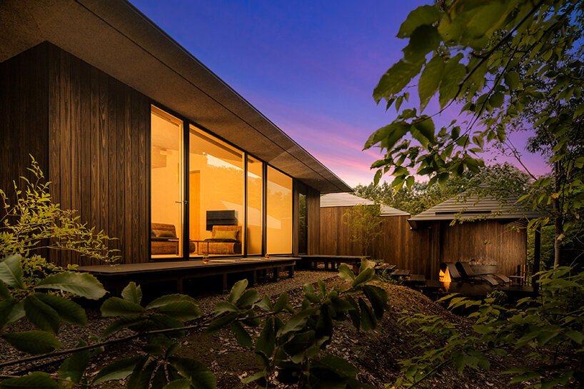 隈研吾将温泉酒店分布在雕刻的梯田上 隈研吾将温泉酒店分布在雕刻的梯田上