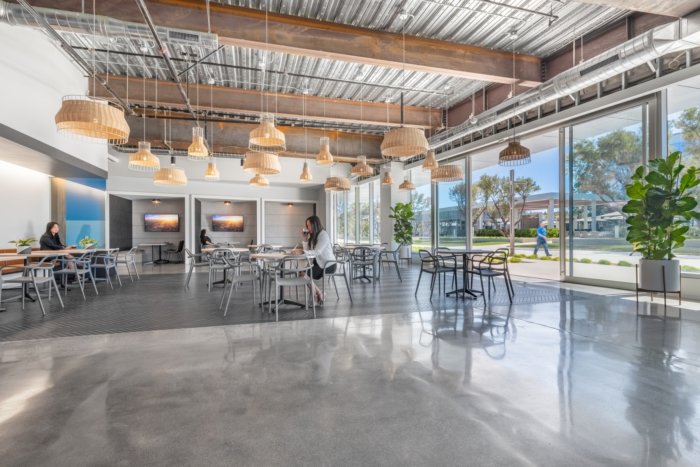 Kajabi 办公室 – 欧文