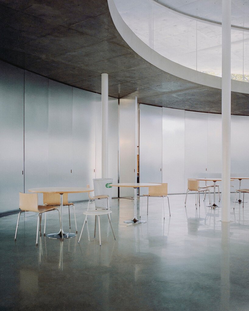 妹岛和世设计的大阪艺术大学教学楼，蒋梦竹拍摄