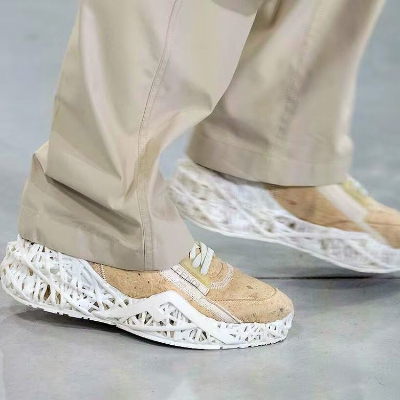 隈研吾用日本纸、竹编和桦树皮重新诠释 FENDI 系列