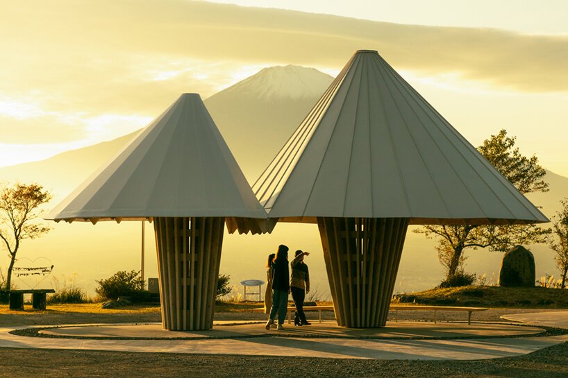 kengo kuma mirrors the iconic form of mount fuji with‘oath hill park’toilets