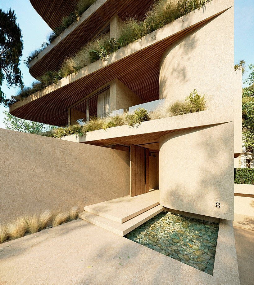 科达斯建筑师事务所设计的这座希腊住宅中，透明泳池投射出涟漪般的视觉效果