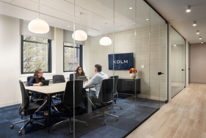Kramer, Dillof, Livingston & Moore (KDLM) 办事处 – 纽约市