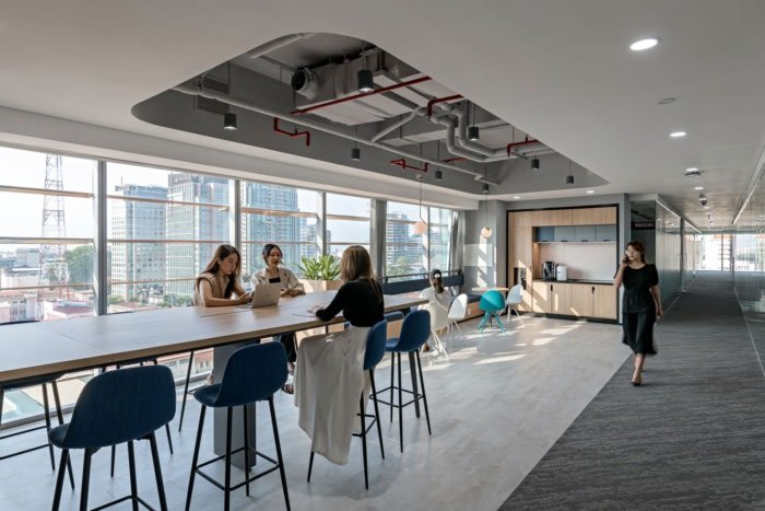 Kuehne + Nagel 办事处及航运中心 – 胡志明市