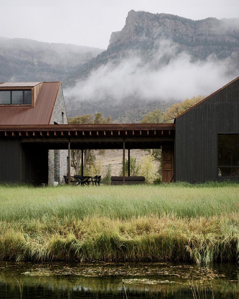 step into the houses of texas-based lake | flato through its monograph,