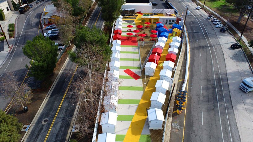 lehrer 建筑事务所将空地改造成洛杉矶无家可归者的小型预制村 lehrer 建筑事务所将空地改造成洛杉矶无家可归者的小型预制村