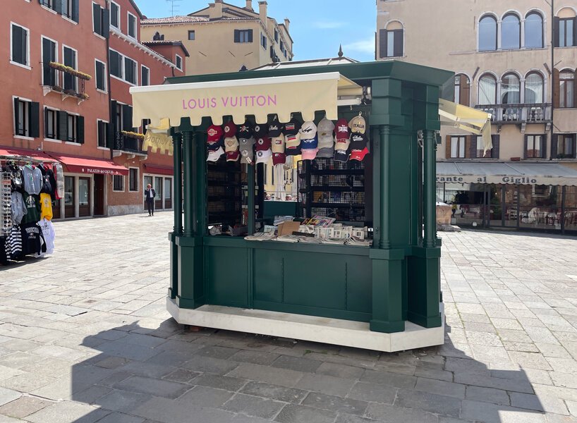 路易威登在双年展期间接管威尼斯历史悠久的新闻亭