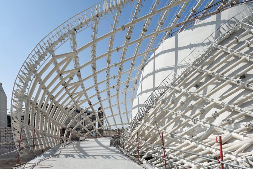 at expo 2020 dubai, metaform architects’luxembourg pavilion takes shape as a mobius strip
