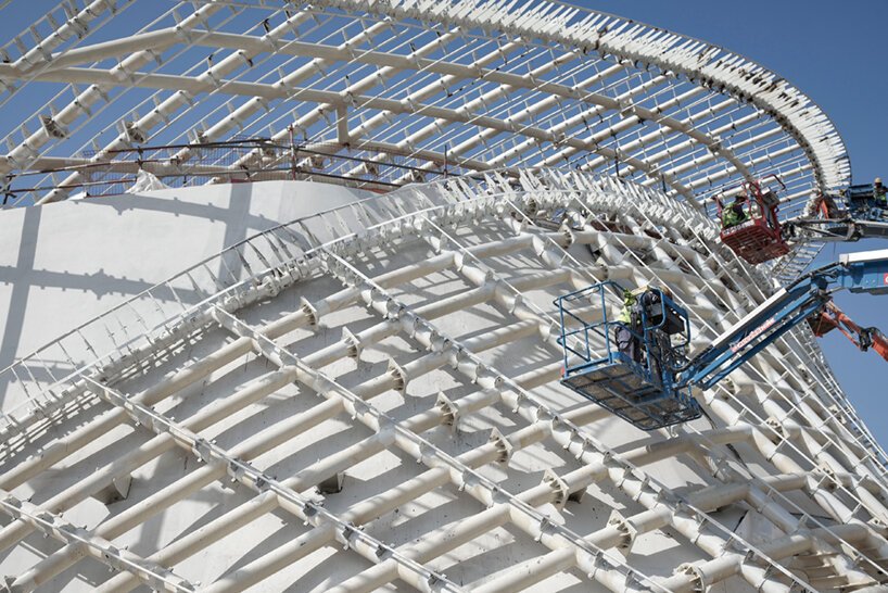 at expo 2020 dubai, metaform architects’luxembourg pavilion takes shape as a mobius strip